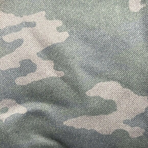 NWT Spanx Look At Me Now Seamless Leggings Black Camo Sz 1X - Picture 7 of 7